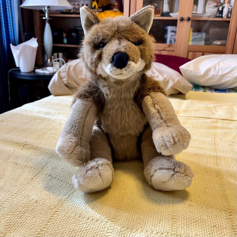 Build a Bear Workshop wolf coyote plush 17 inches